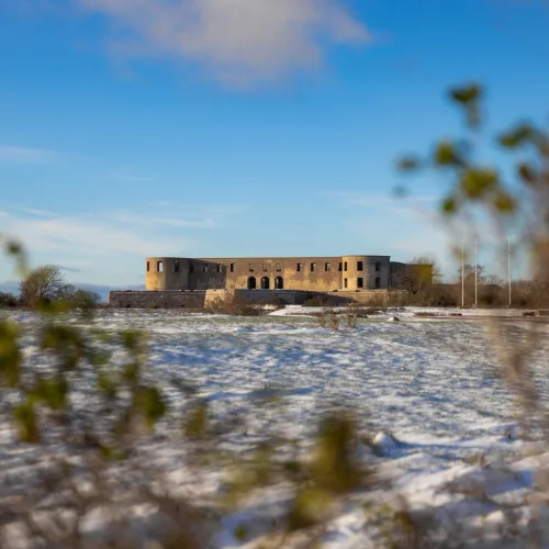 vinter på Borgholms slottsruin