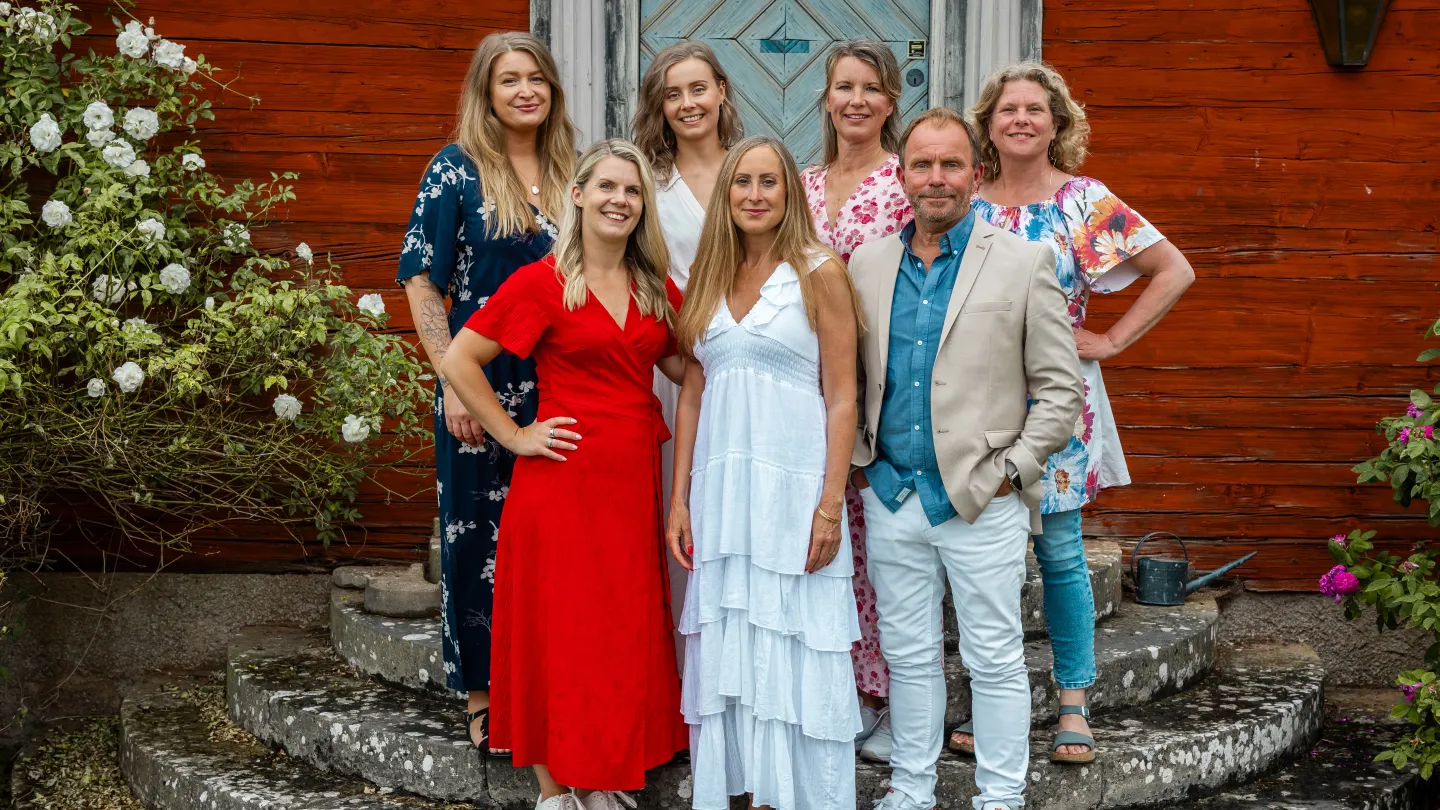 Bild på Öland & Co:s personal, sex kvinnor och en man.